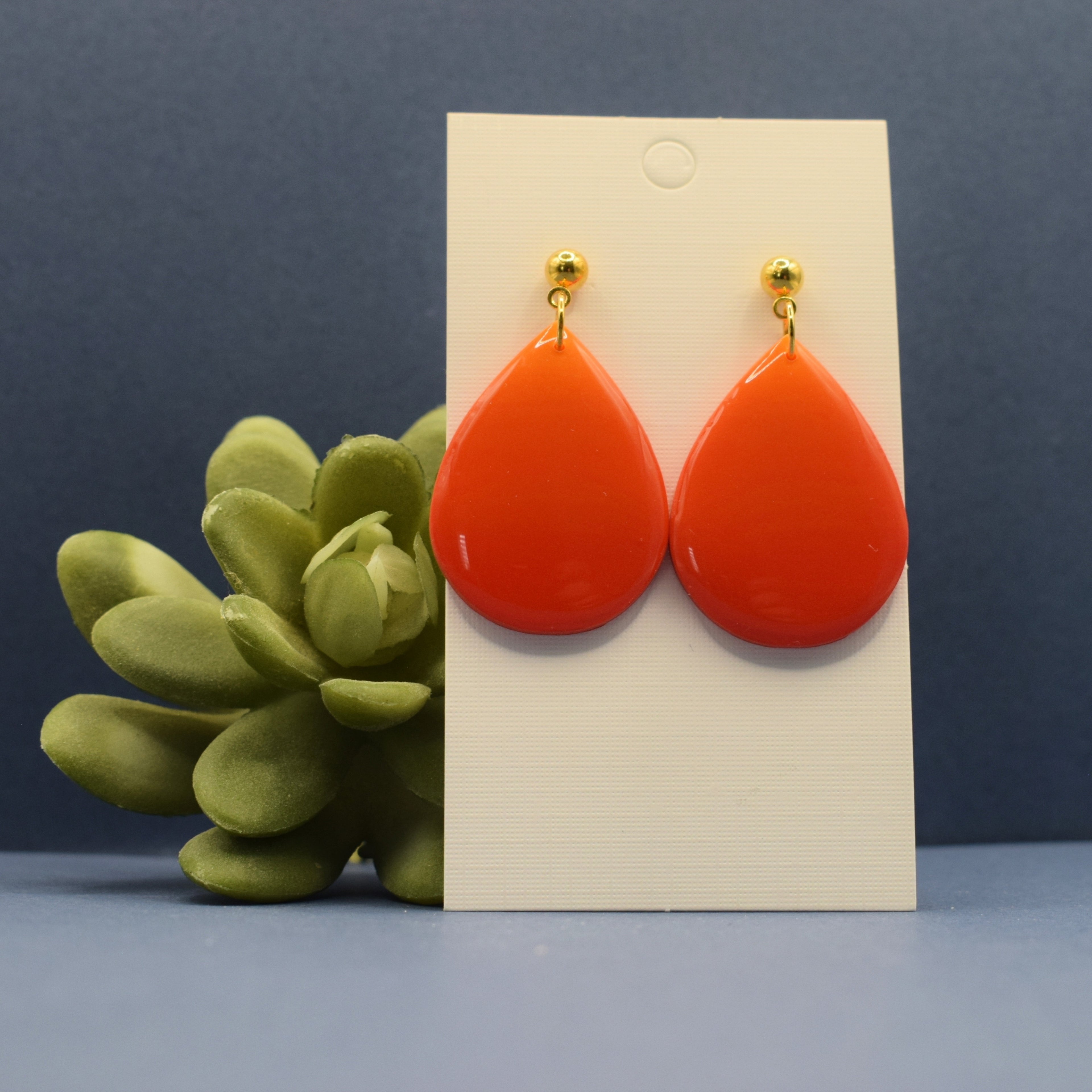 Ombré Teardrop Dangle Earrings